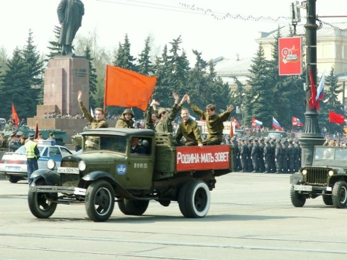 Фото Девятое мая. Челябинск, 2006 год. Парад Победы