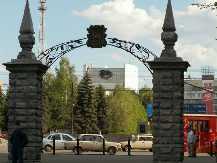 Фото ЧЕЛЯБИНСК и ЧЕЛЯБИНЦЫ. Майский цвет