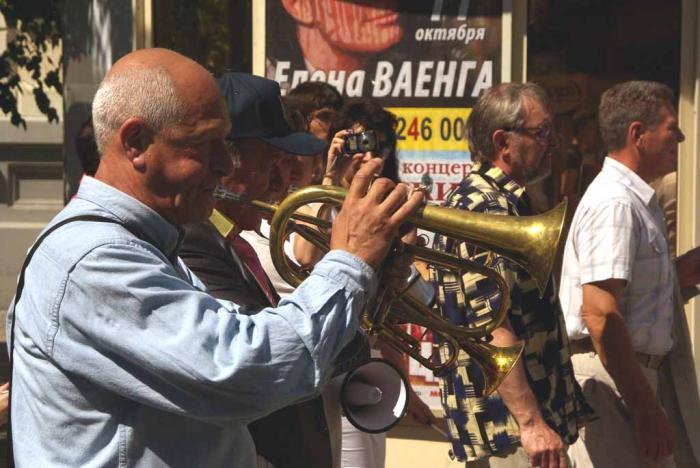 Фото Челябинск. Джаз. Стрит-парад на Кировке