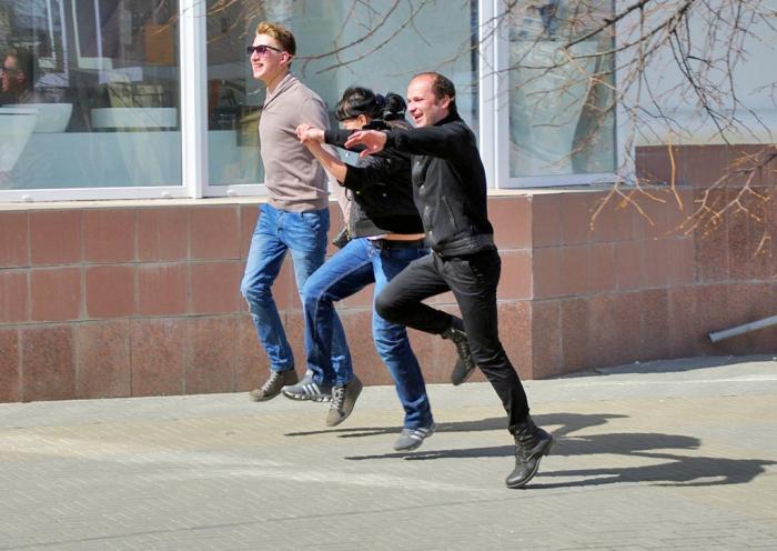 Фото Челябинск  и челябинцы. Апрель-2014. День за днем
