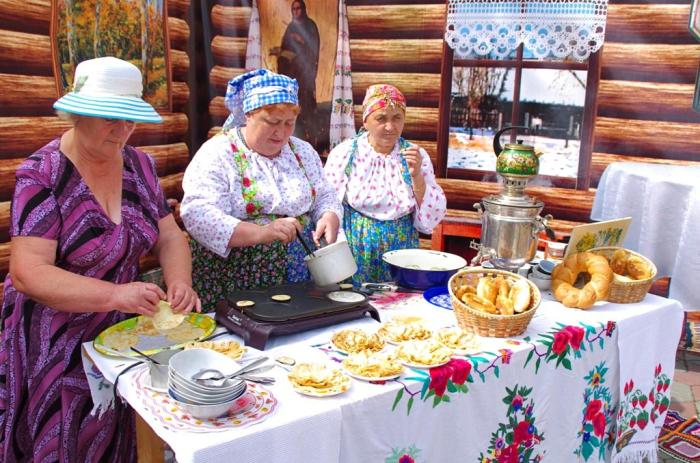 Фото Выставка плодов и цветов-2014 в Челябинске