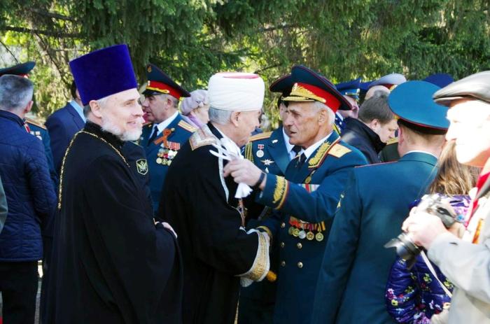 Фото В День Победы. Челябинск-2016