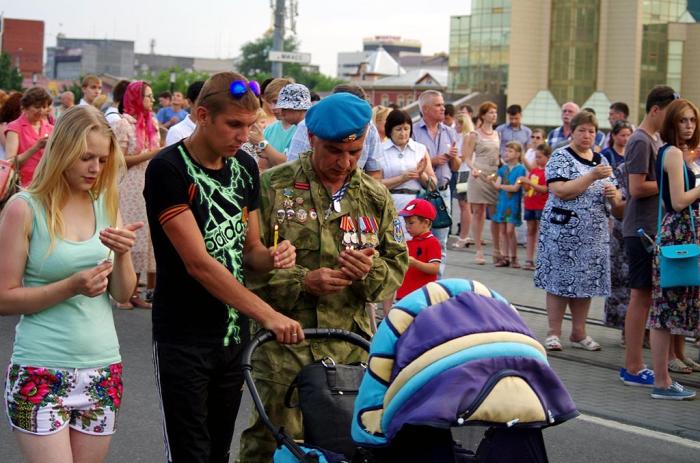 Фото Свеча Памяти. Челябинск-2015