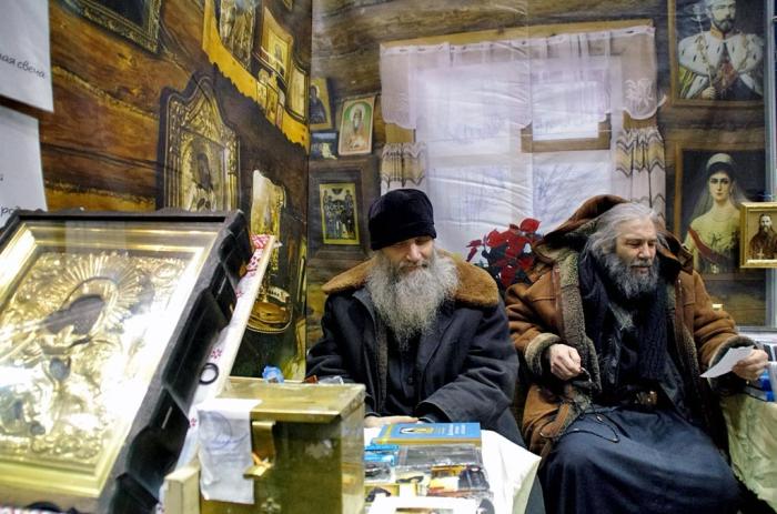 Фото Православная выставка в Челябинске