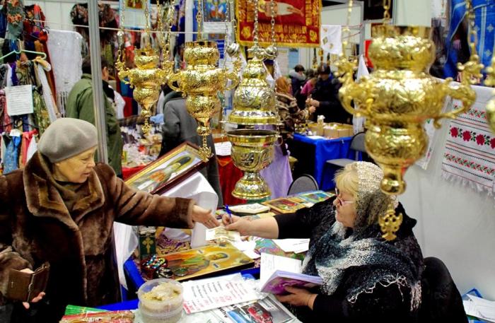 Фото Православная выставка в Челябинске