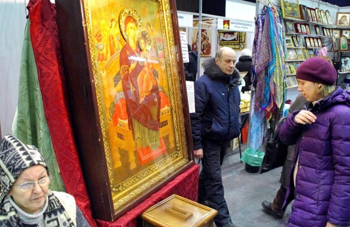 Фото Православная выставка в Челябинске