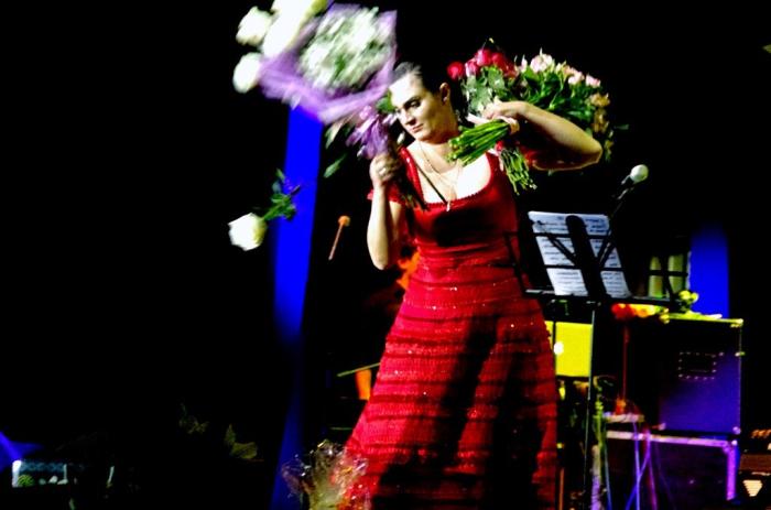 Фото Елена Ваенга в Челябинске