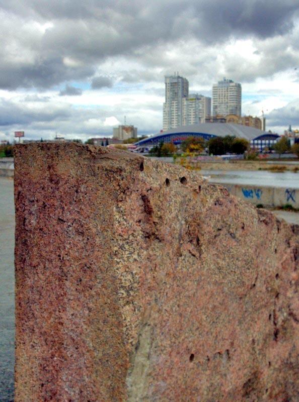 Фото Сад камней в Челябинске. 