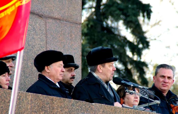 Фото Челябинск-Танкоград - Украине