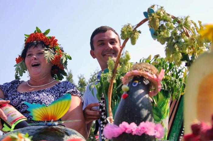 Фото Выставка плодов и цветов-2013 в Челябинске