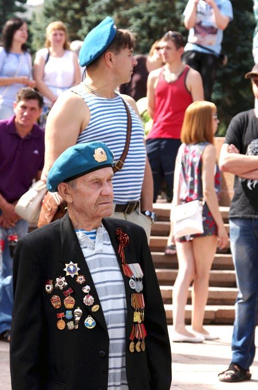 Фото ВДВ-85 лет.Челябинск-2015