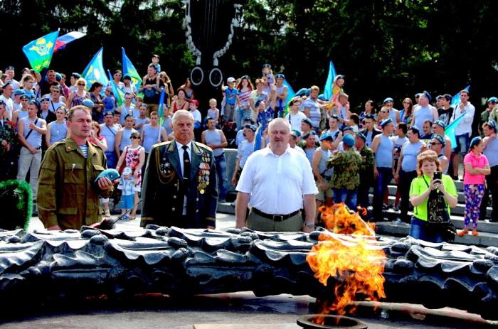 Фото ВДВ-85 лет.Челябинск-2015