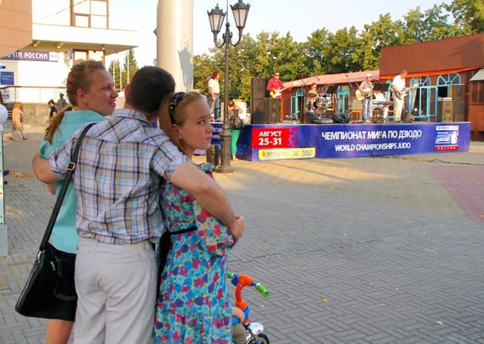 Фото Концерт в защиту гитариста