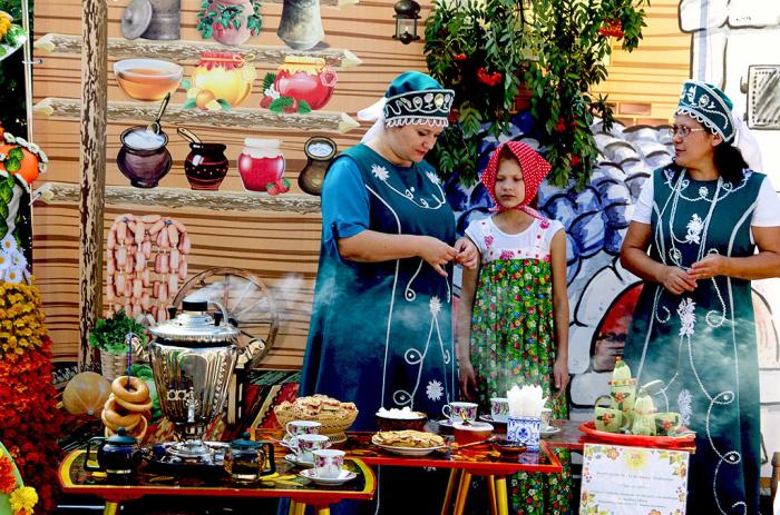 Фото Цветы и плоды-2016. Челябинск