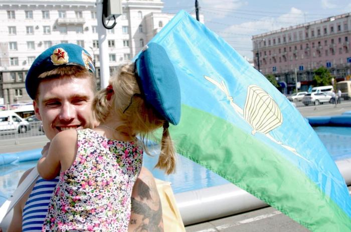 Фото ВДВ-85 лет.Челябинск-2015