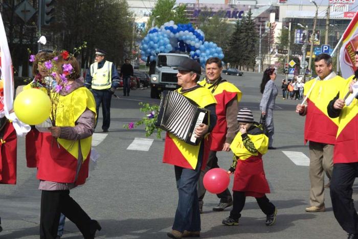 Фото Первомай-2012 в Челябинске
