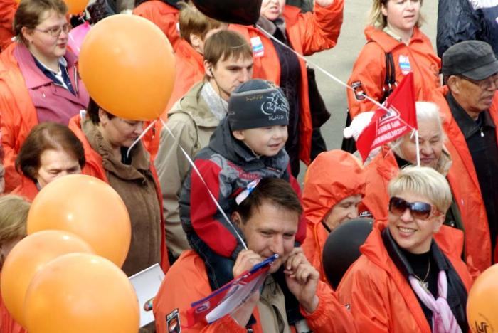 Фото Первомай-2012 в Челябинске