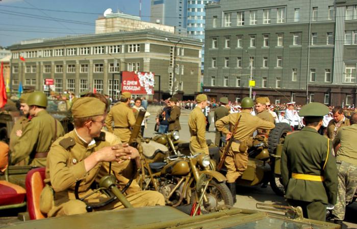 Фото День Победы в Челябинске-2012