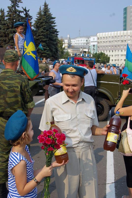 Фото ВДВ -80 лет