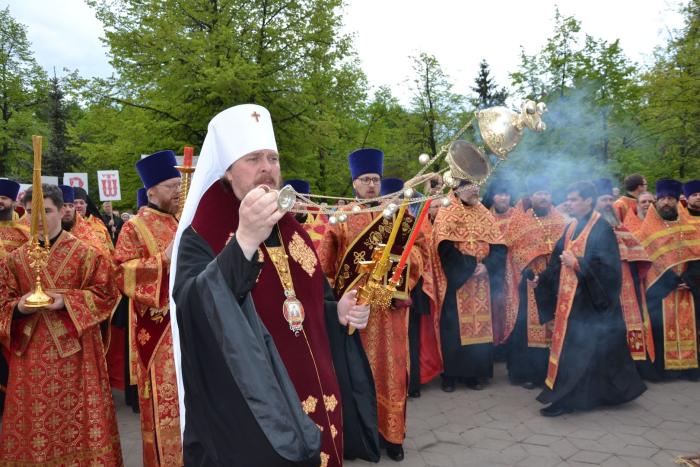 Фото В Челябинске прошёл крестный ход