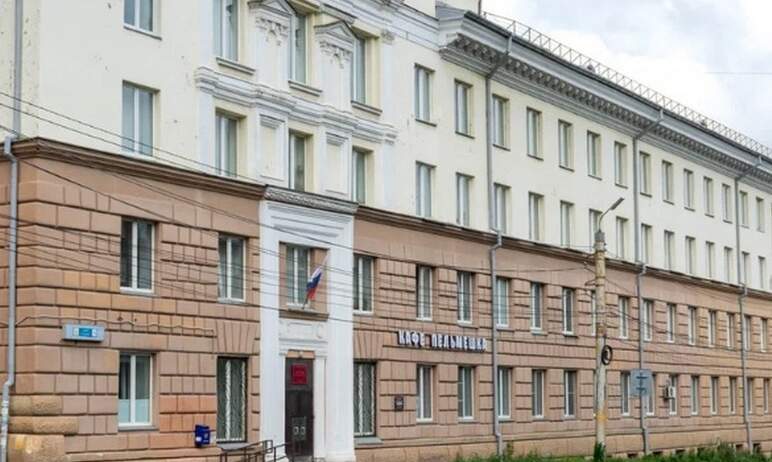 Строительству девятиэтажного здания возле Челябинского института культуры пытается помешать иници