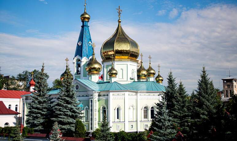 В Челябинске в воскресенье, 15 октября, в ходе Божественной литургии в Свято-Симеоновском кафедра