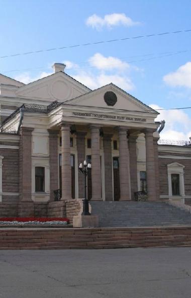Молодёжный театр Челябинска после долгой изоляции выходит к зрителям и встречает предстоящее 55-л