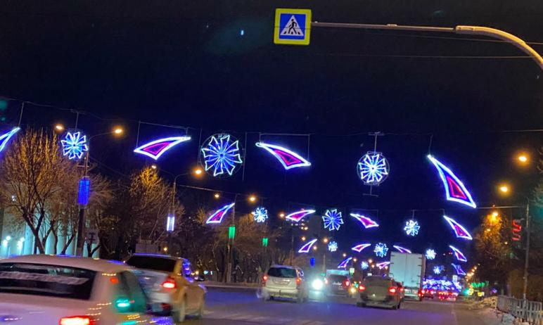 Прокуратура города Челябинска выявила нарушения при обосновании цены контракта на новогоднее офор