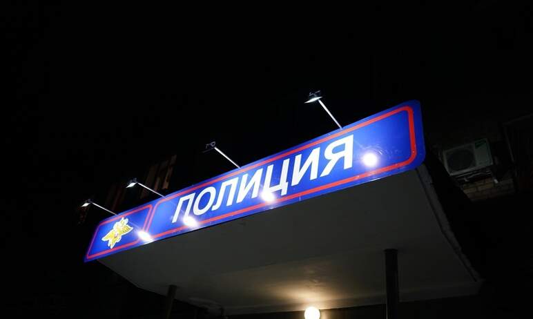 В Магнитогорске (Челябинская область) иномарка сбила двух 13-летних девочек на мопеде. Обе постра