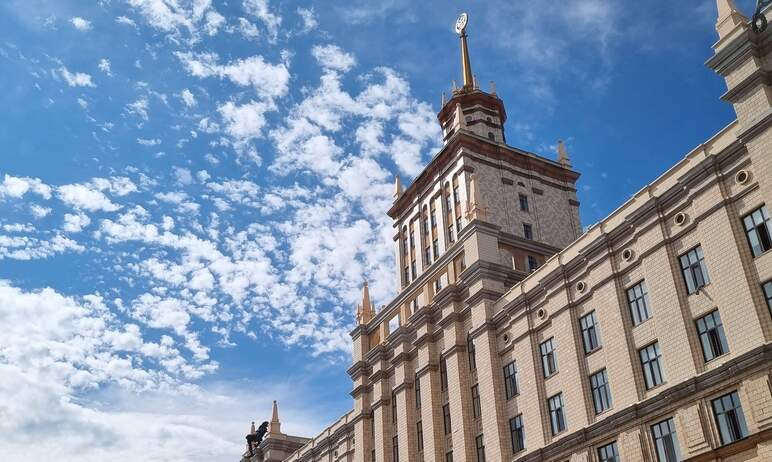Южно-Уральский государственный университет предлагает большое количество бюджетных мест, а та