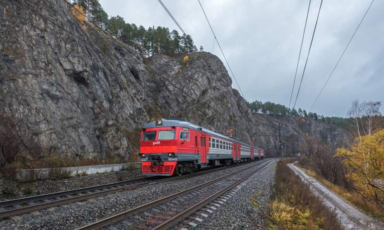 С 17 октября 2022 года пригородные поезда на Южно-Уральской железной дороге переводятся на з
