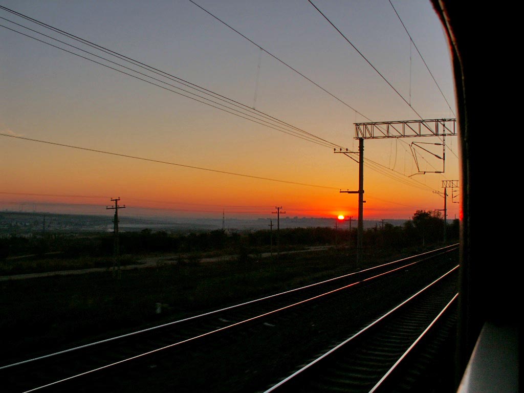 Фото из поезда летом окна